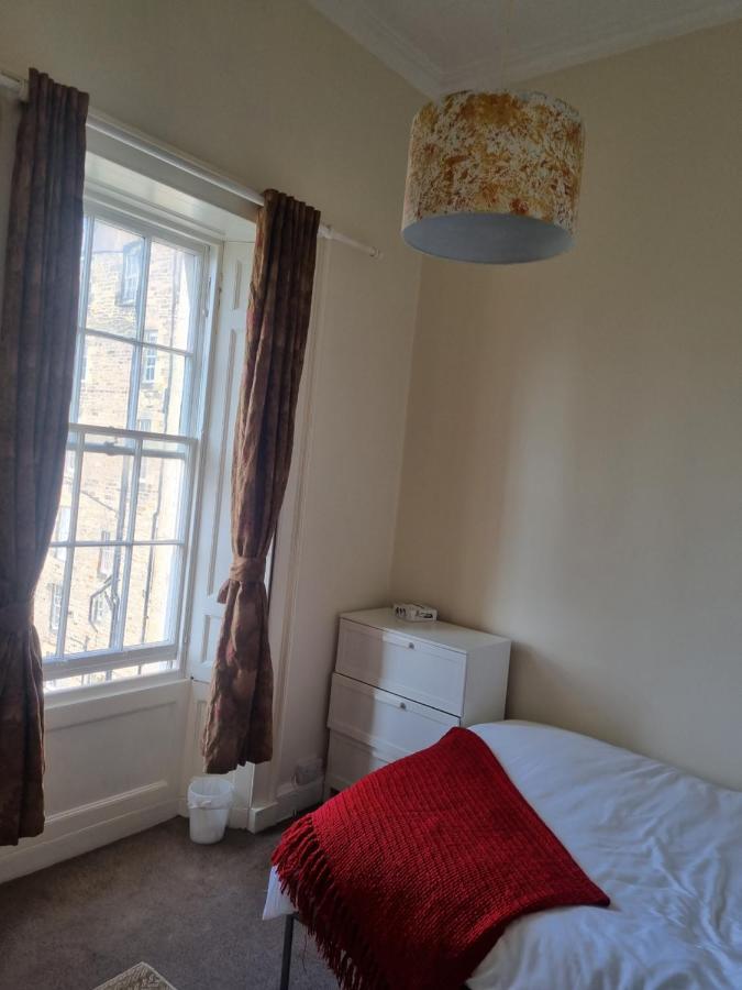 3 Double-Bed Georgian Apartment In Prime Location Edimburgo Esterno foto